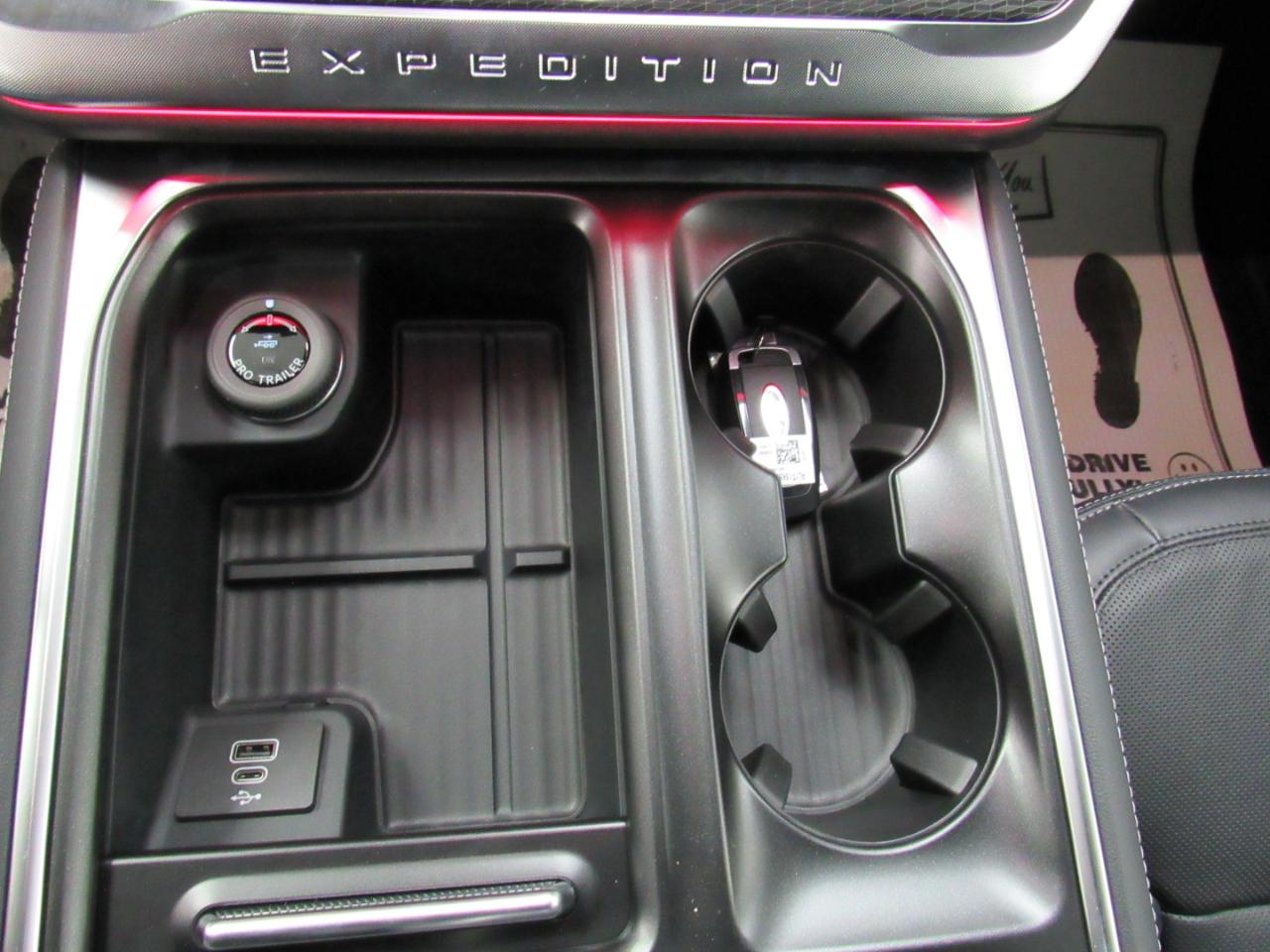 Ford Expedition Max Platinum 4x4 2026