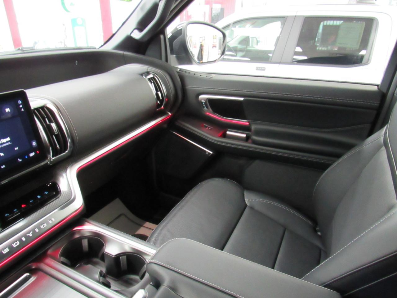 Ford Expedition Max Platinum 4x4 2026