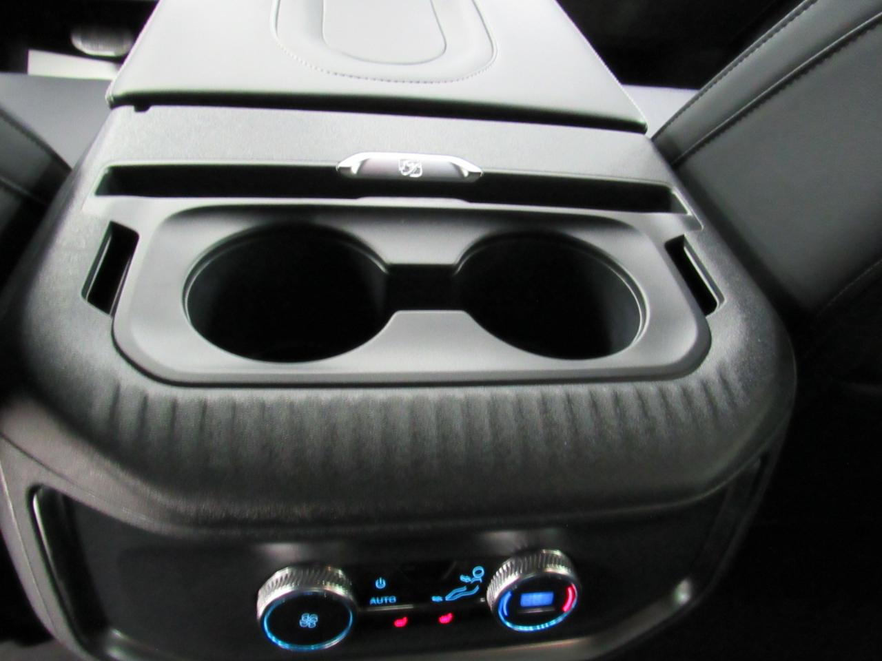 Ford Expedition Max Platinum 4x4 2026