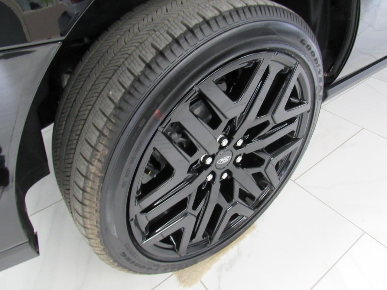 Ford Expedition Max Platinum 4x4 2026