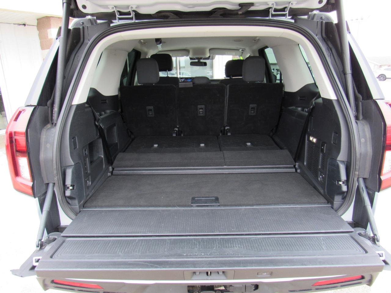 Ford Expedition Active 4x4 2025