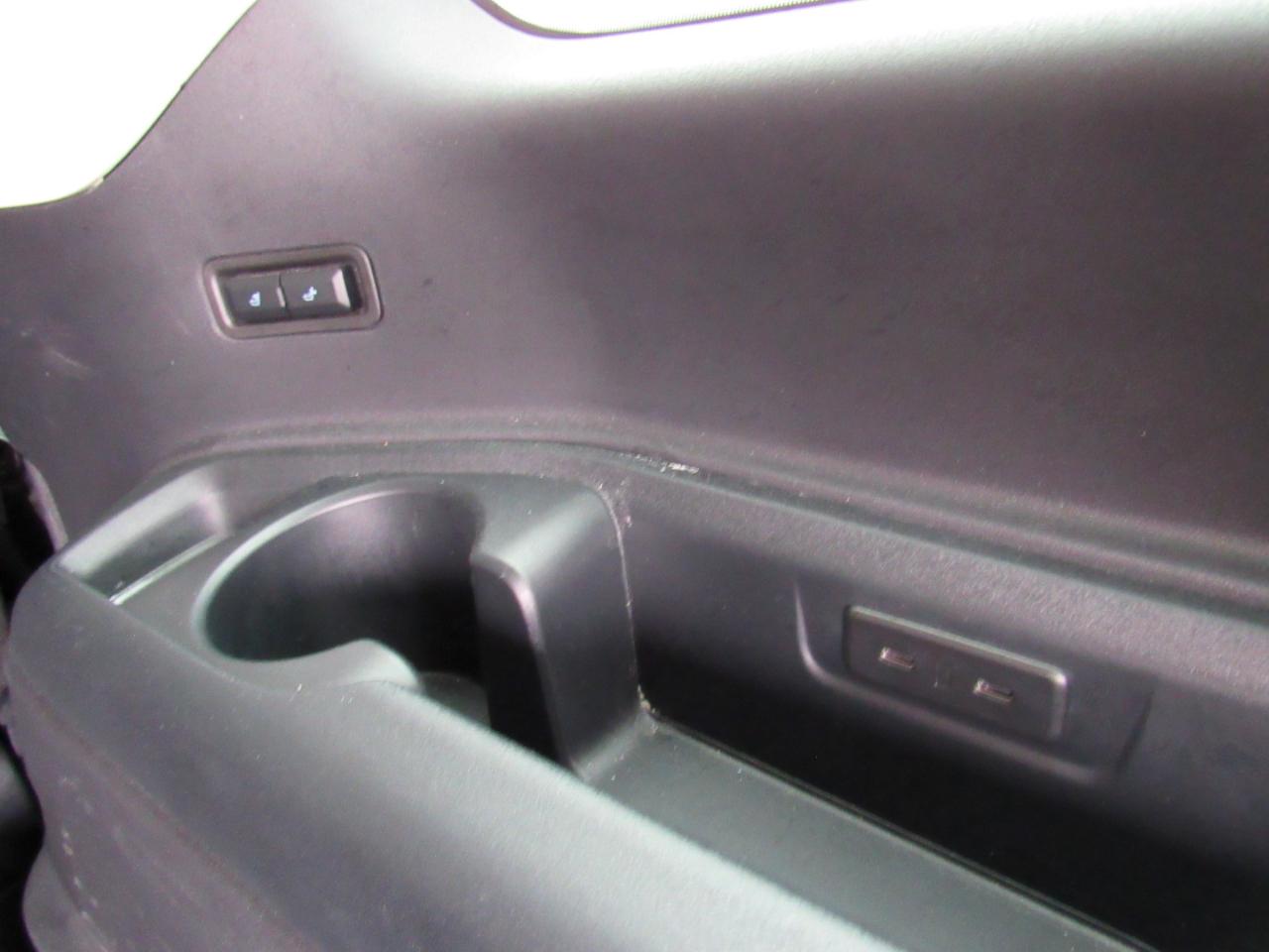 Ford Expedition Active 4x4 2025