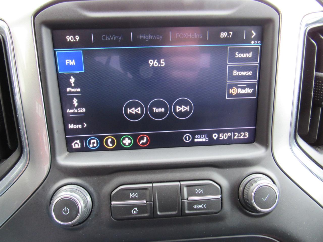 Chevrolet Silverado 1500 4WD Crew Cab 147" LT 2020