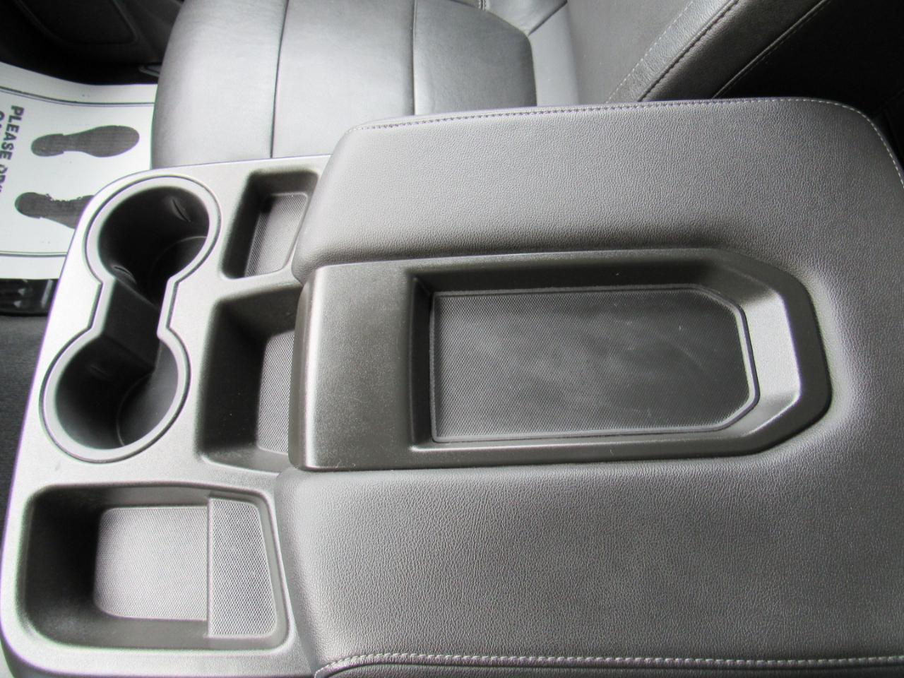 Chevrolet Silverado 1500 4WD Crew Cab 147" LT 2020