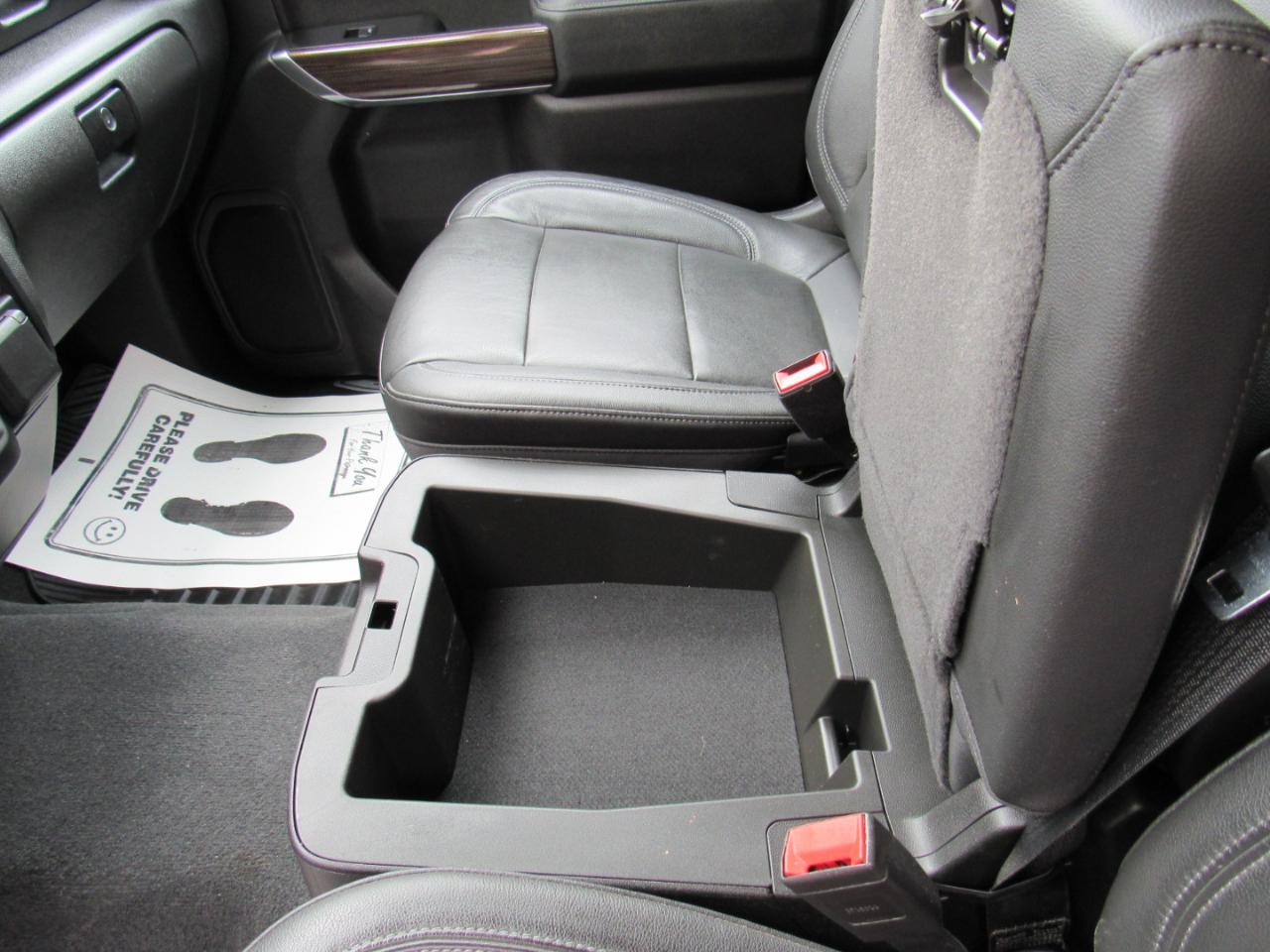 Chevrolet Silverado 1500 4WD Crew Cab 147" LT 2020