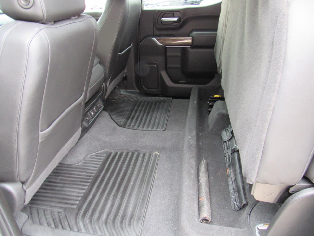 Chevrolet Silverado 1500 4WD Crew Cab 147" LT 2020