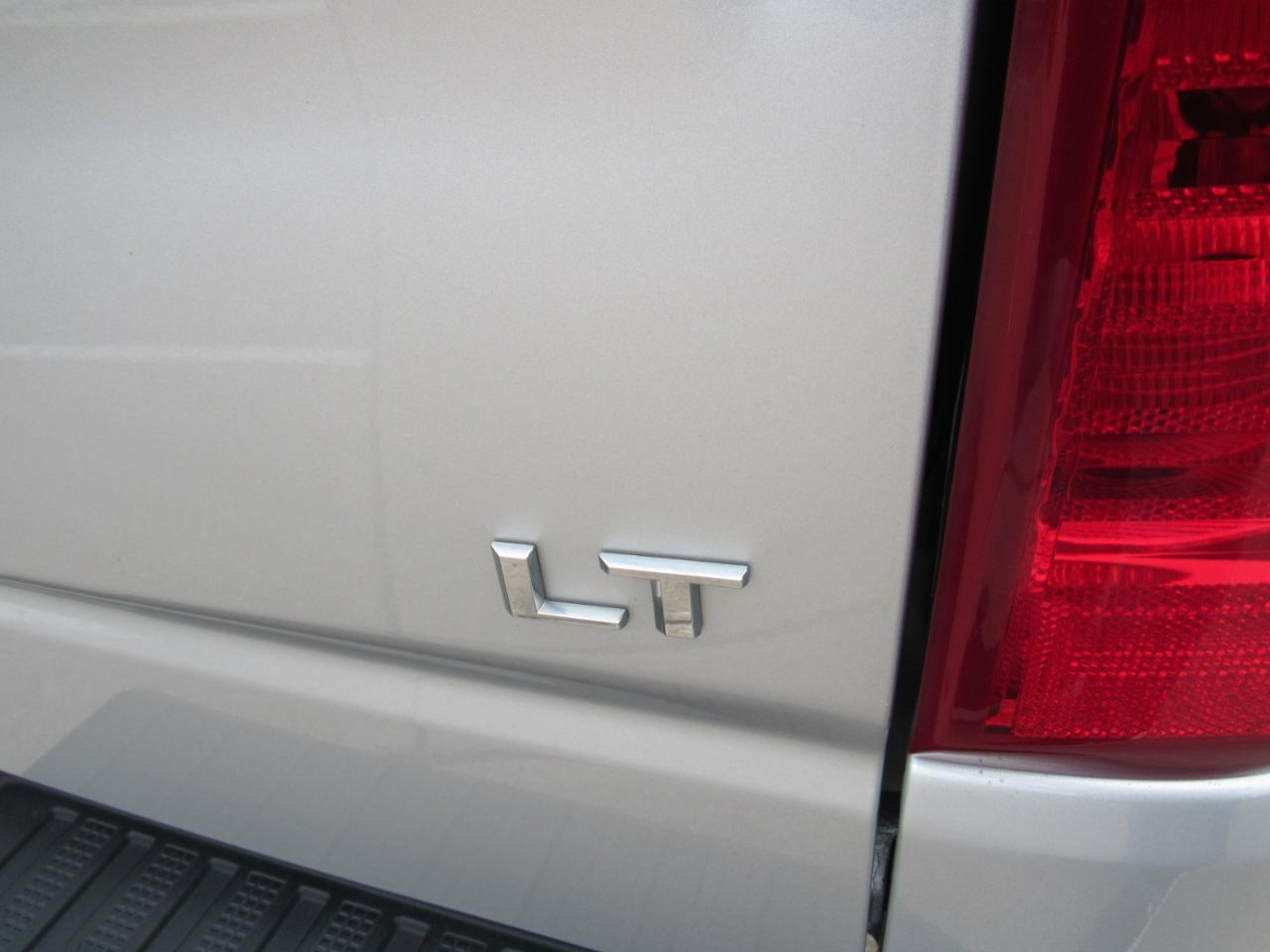 Chevrolet Silverado 1500 4WD Crew Cab 147" LT 2020