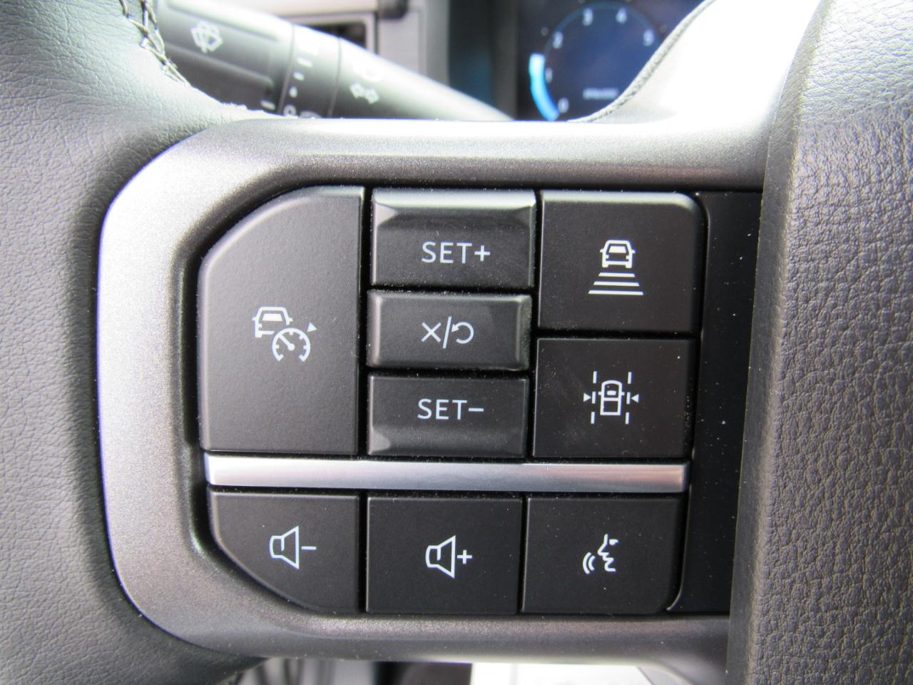 Ford F-150 XLT 4WD SuperCrew 5.5' Box 2026