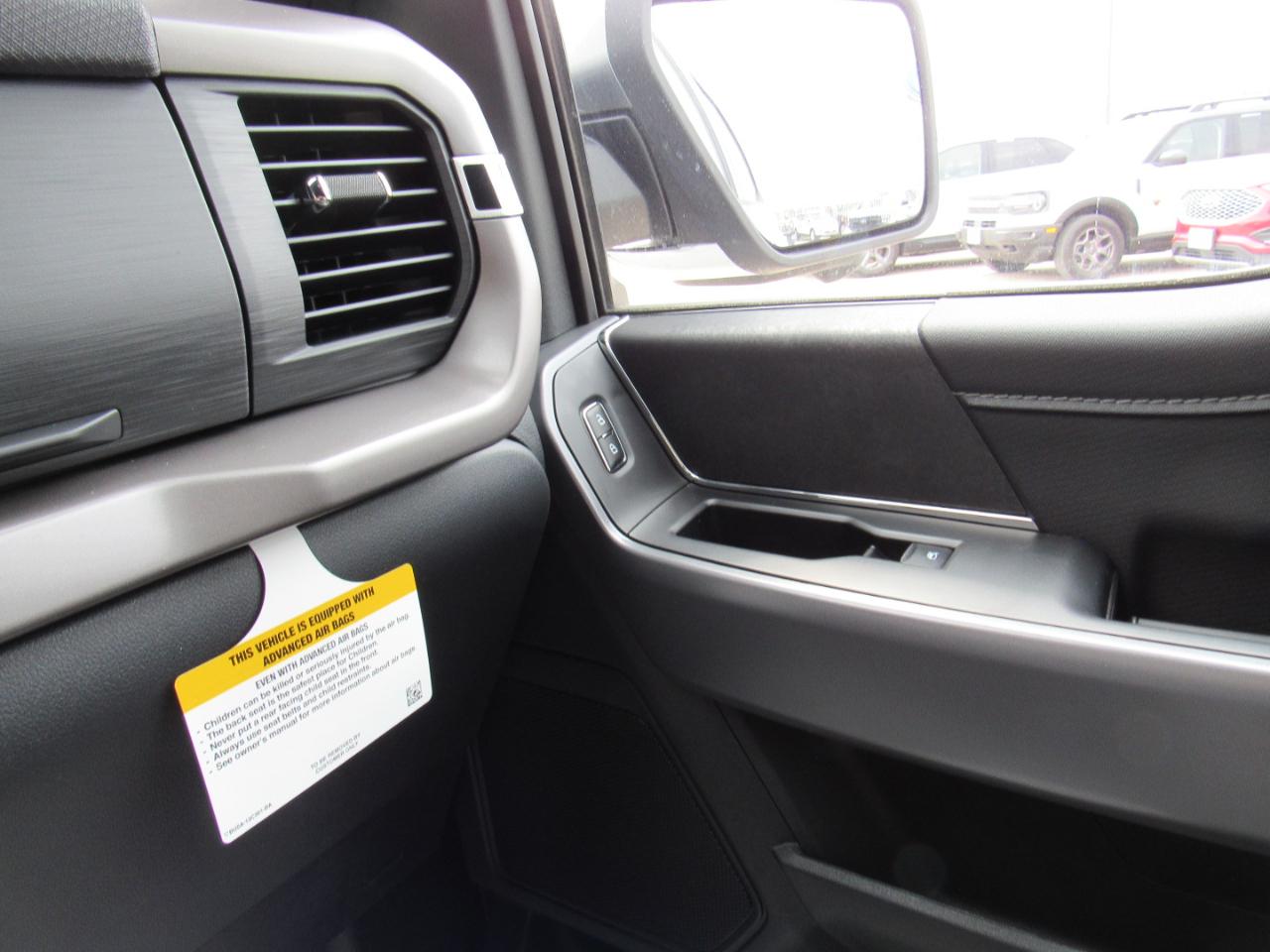 Ford F-150 XLT 4WD SuperCrew 5.5' Box 2026