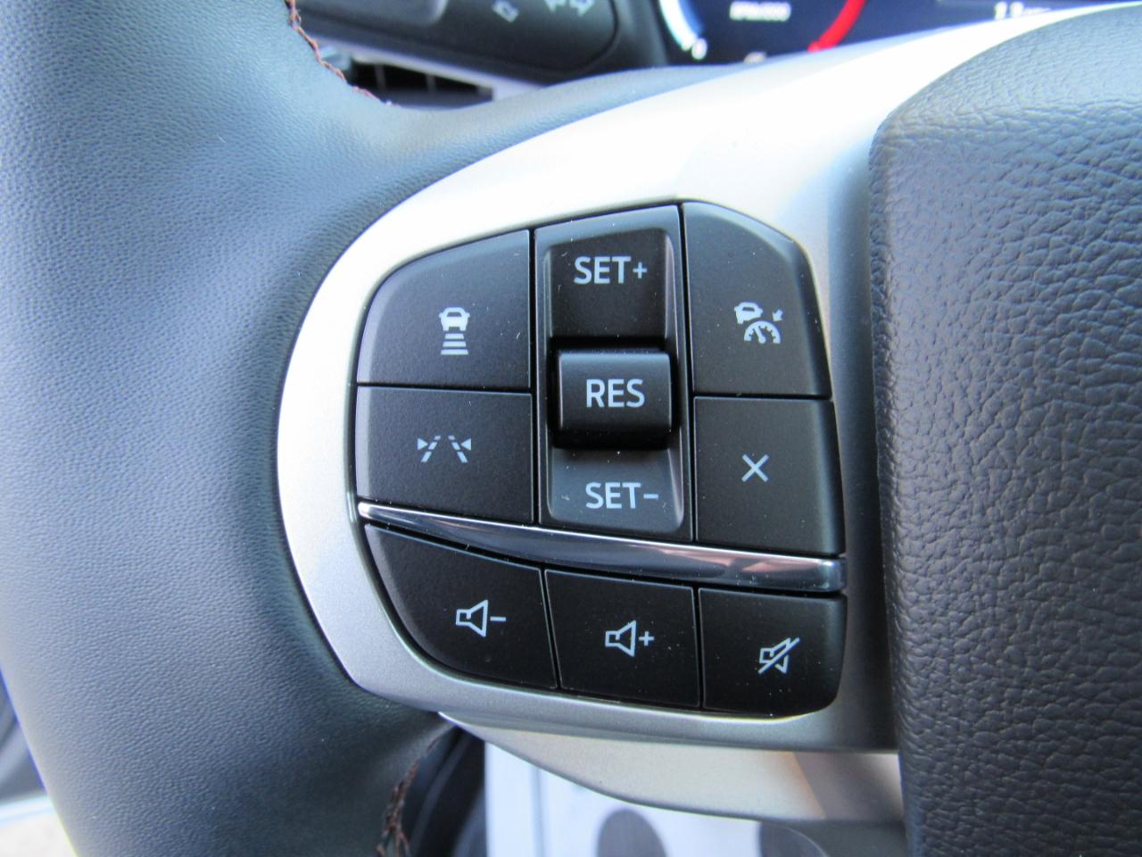 Ford Explorer Active w/200A Pkg 4WD 2026