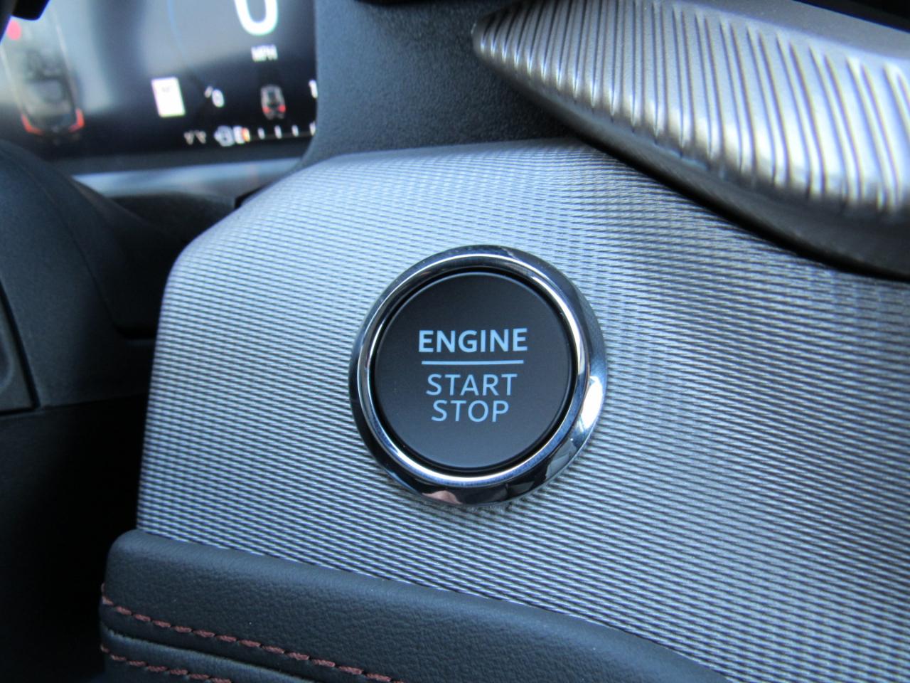 Ford Explorer Active w/200A Pkg 4WD 2026