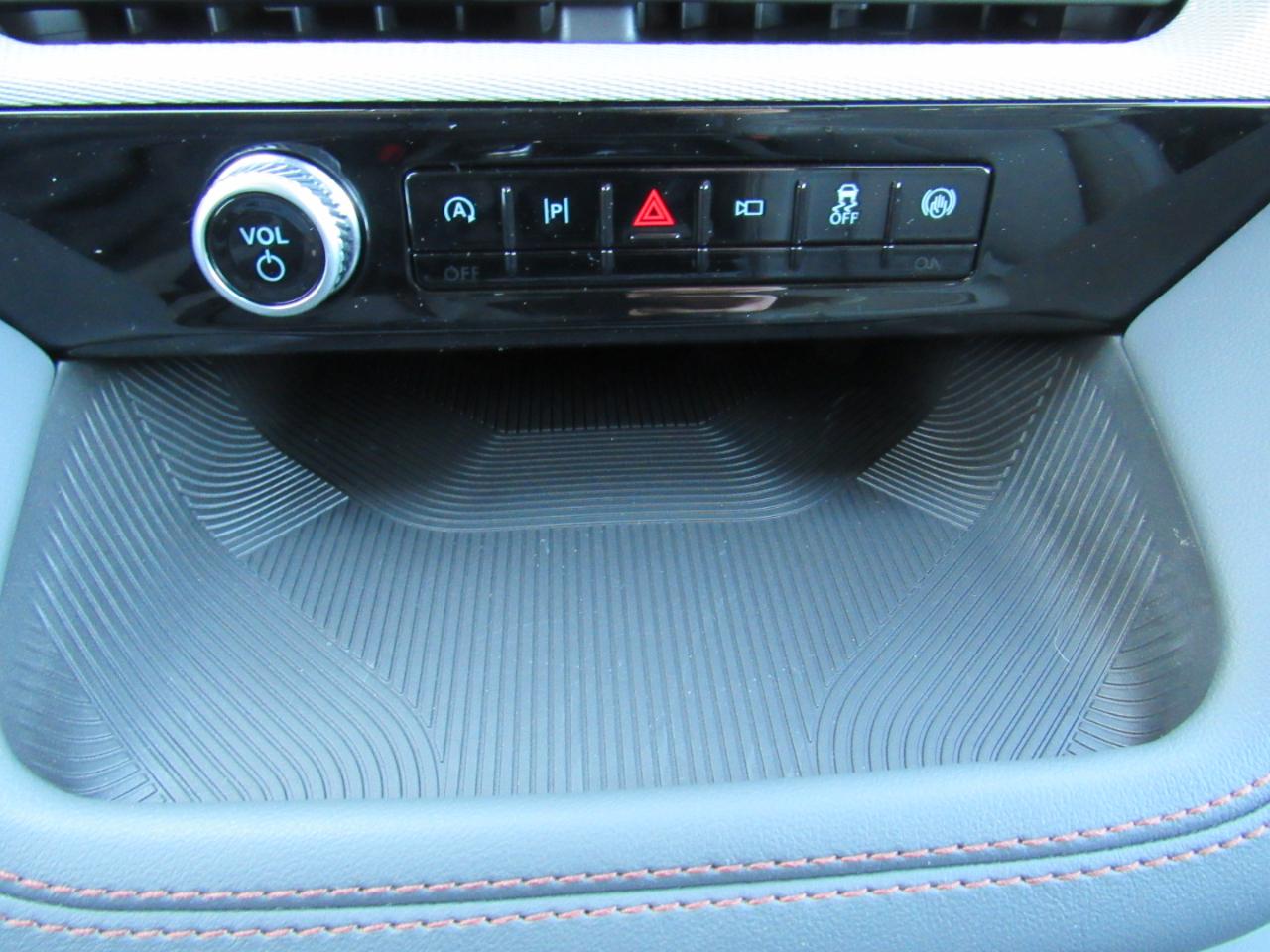 Ford Explorer Active w/200A Pkg 4WD 2026