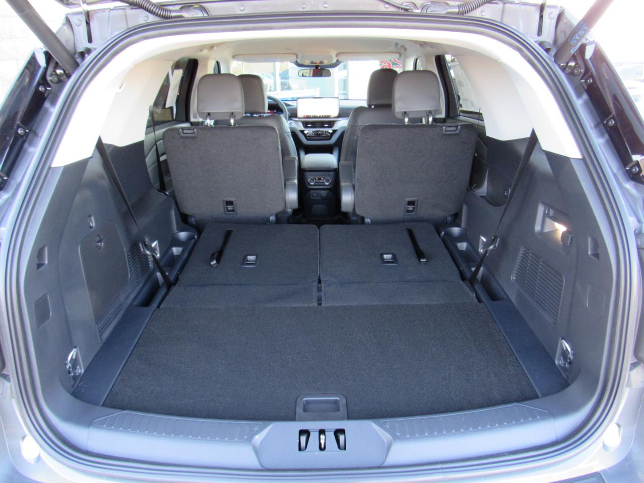 Ford Explorer Active w/200A Pkg 4WD 2026