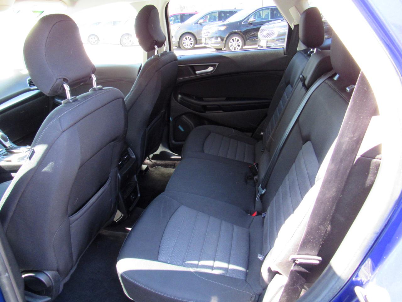 Ford Edge 4dr SE FWD 2015