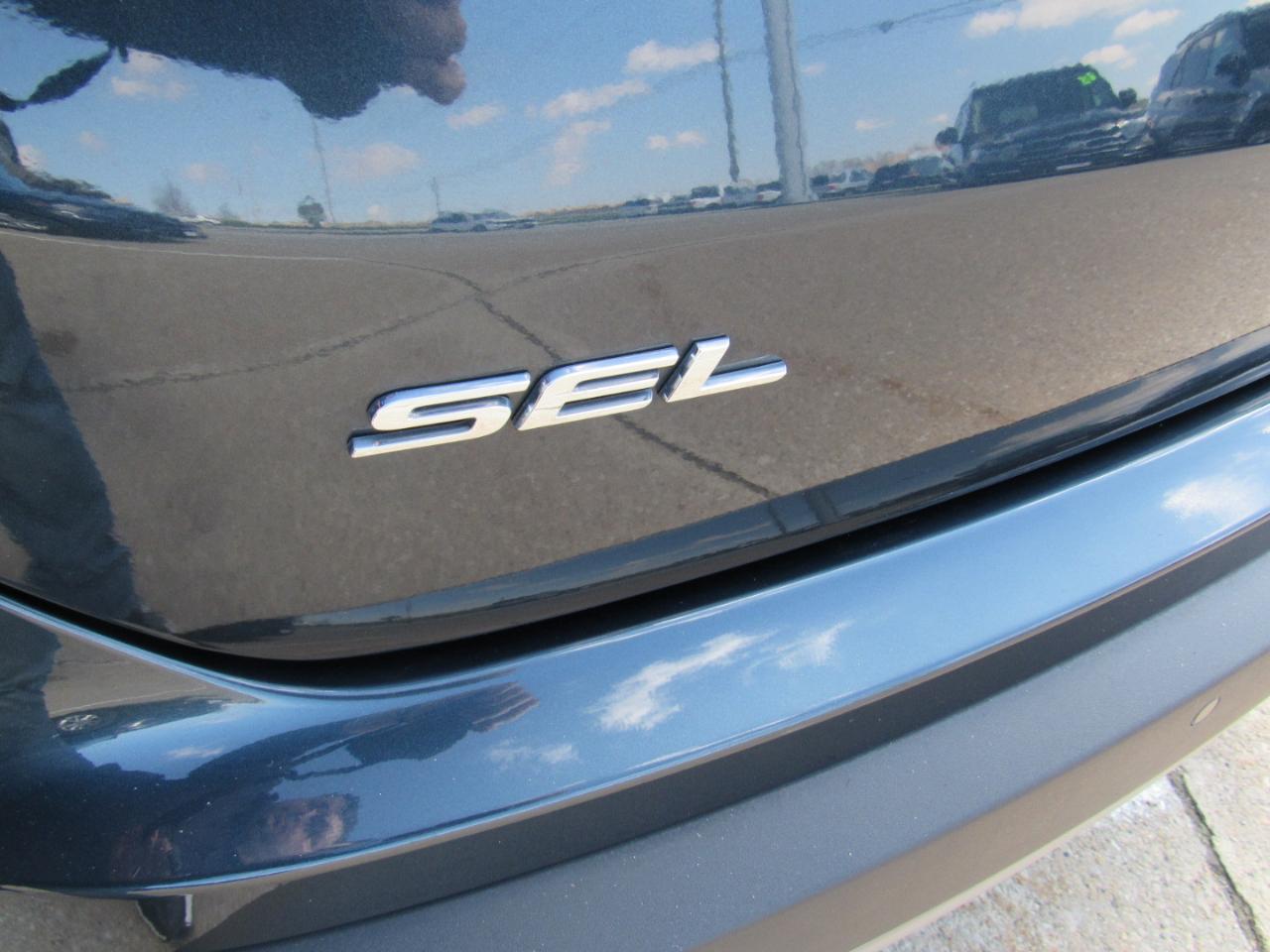 Ford Edge SEL AWD 2023