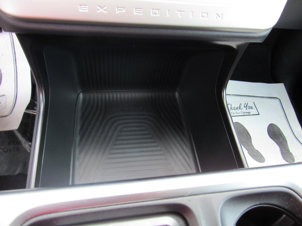 Ford Expedition Active 4x4 2025