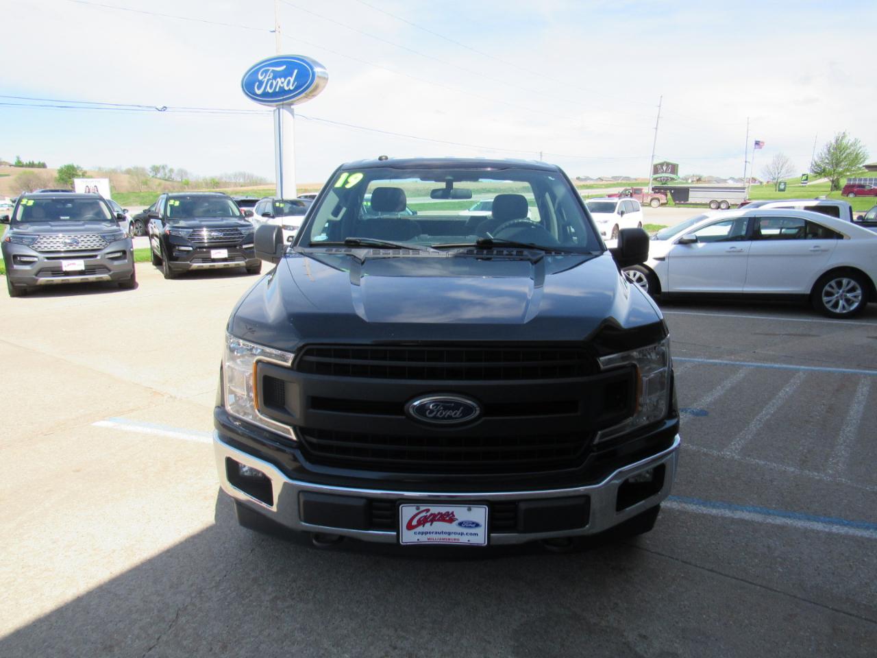 Ford F-150 XL 4WD Reg Cab 8' Box 2019