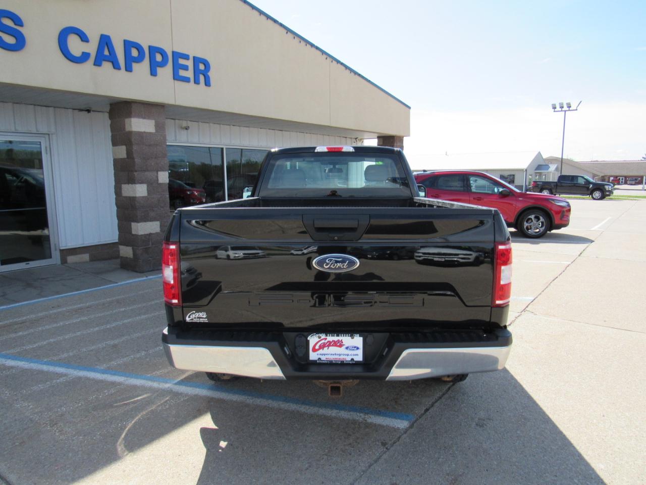 Ford F-150 XL 4WD Reg Cab 8' Box 2019