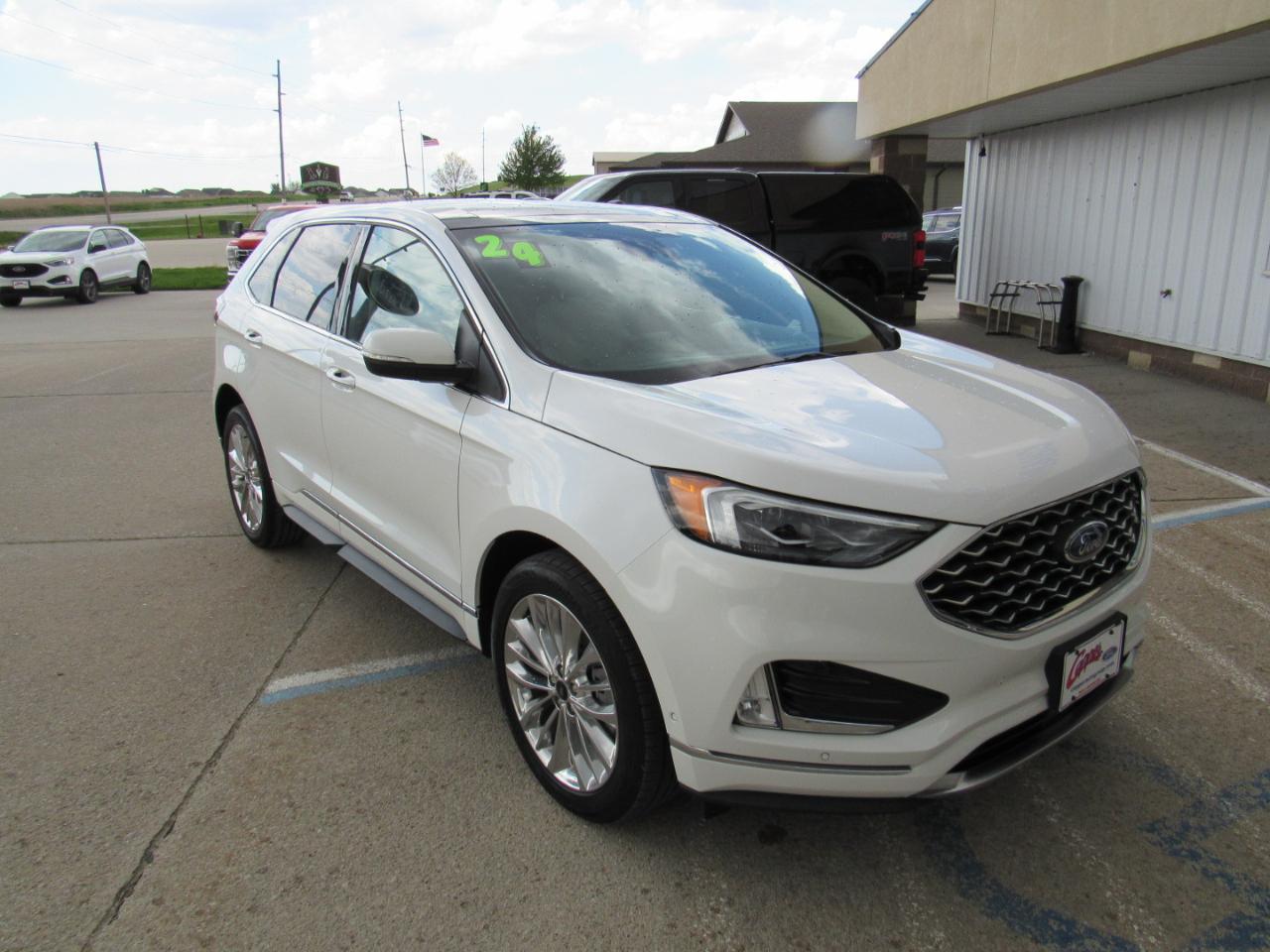 Ford Edge Titanium AWD 2024