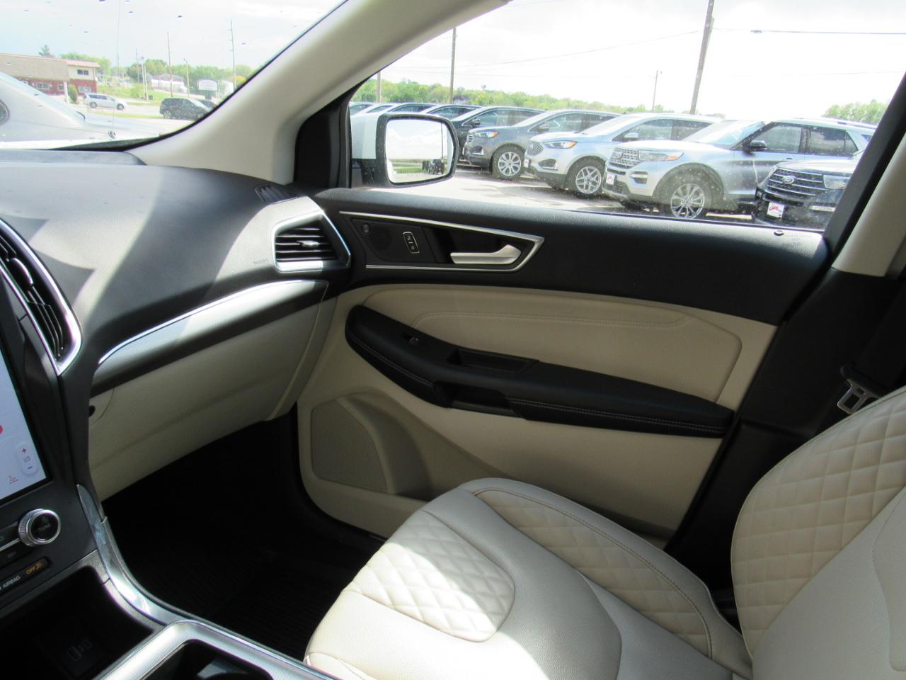 Ford Edge Titanium AWD 2024