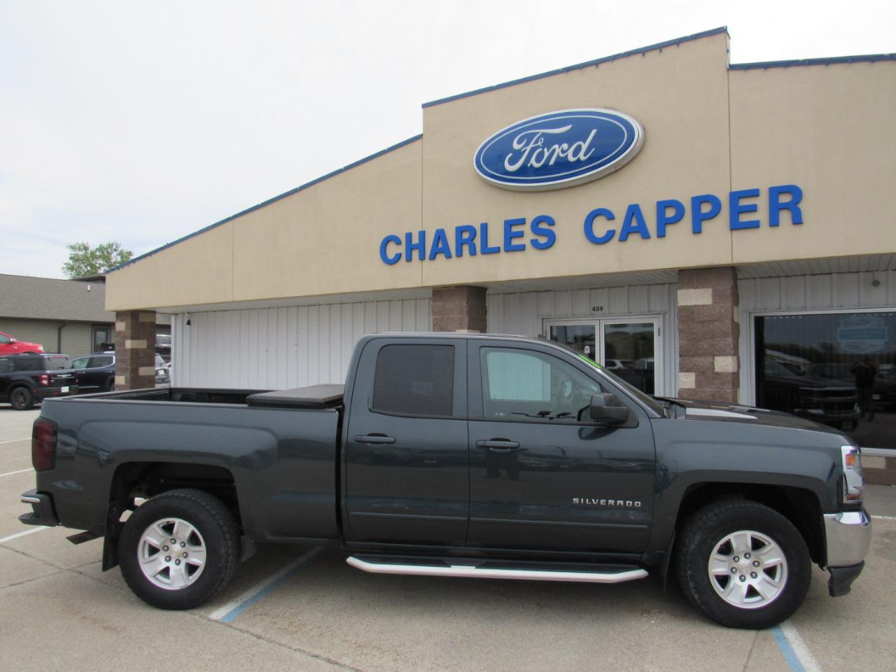 Chevrolet Silverado 1500 4WD Double Cab 143.5" LT w/1LT 2018
