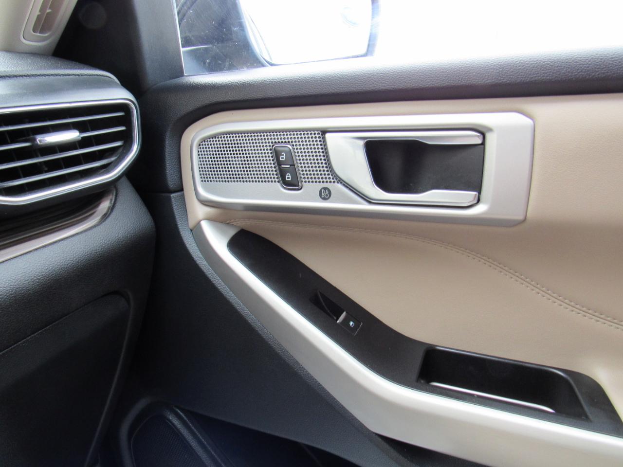 Ford Explorer Limited 4WD 2022