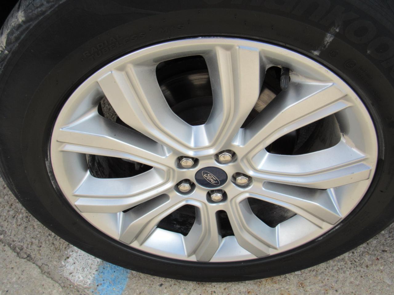 Ford Edge Titanium AWD 2020
