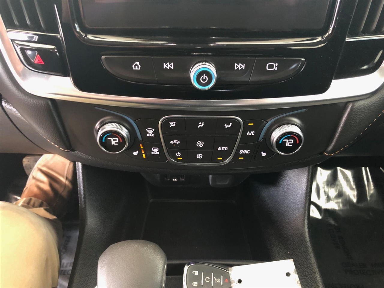 Chevrolet Traverse AWD 4dr LT Cloth w/1LT 2021