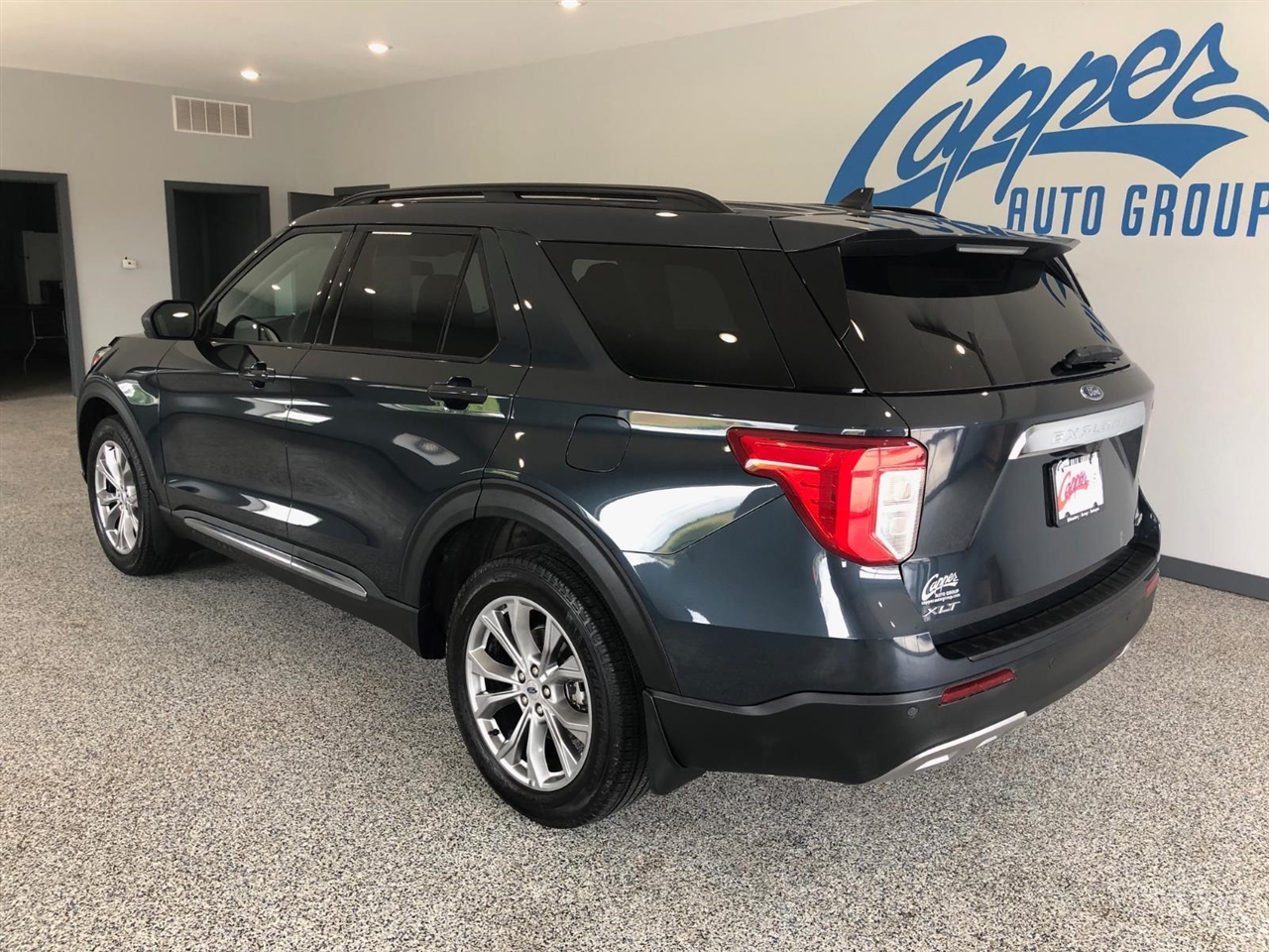 Ford Explorer XLT 4WD 2022