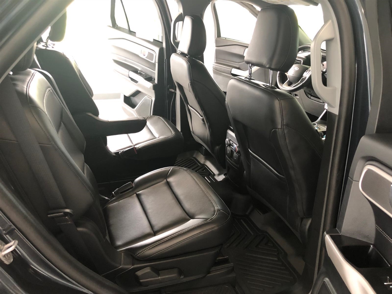 Ford Explorer XLT 4WD 2022