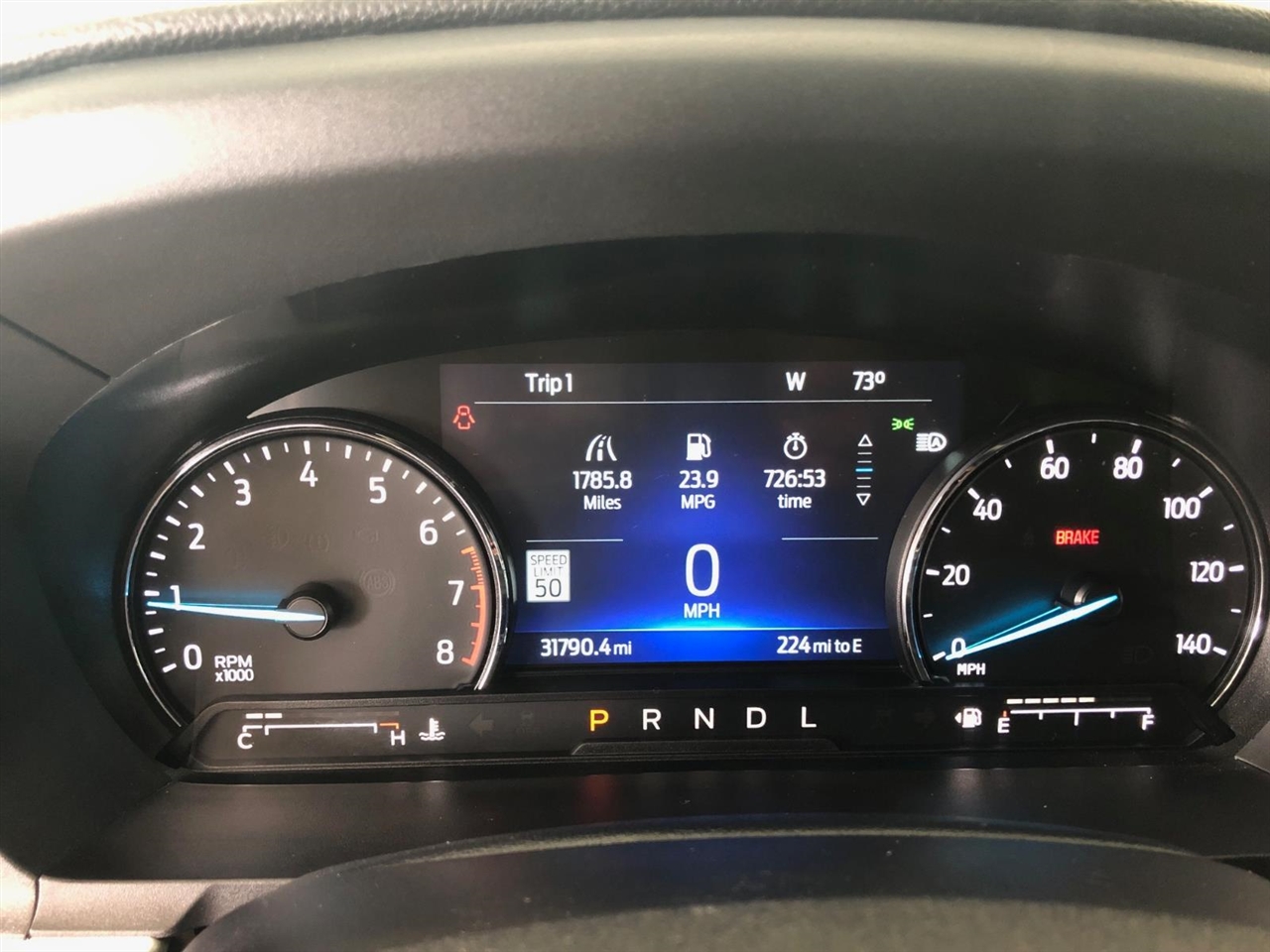 Ford Explorer XLT 4WD 2022