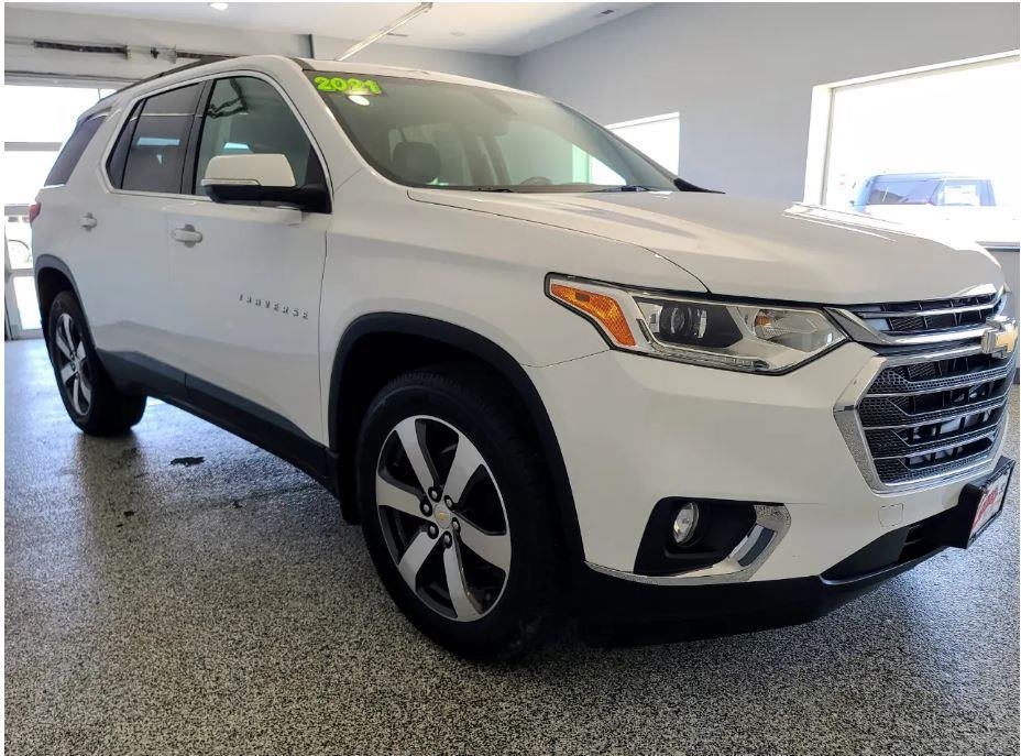 Chevrolet Traverse AWD 4dr LT Leather 2021