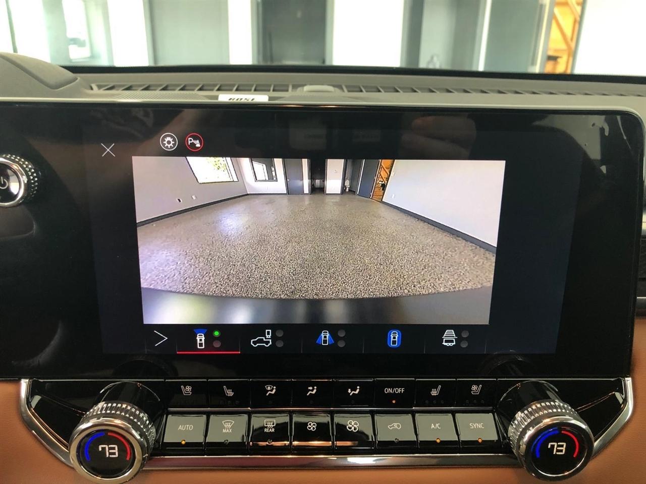 GMC Canyon 4WD Crew Cab AT4 2025