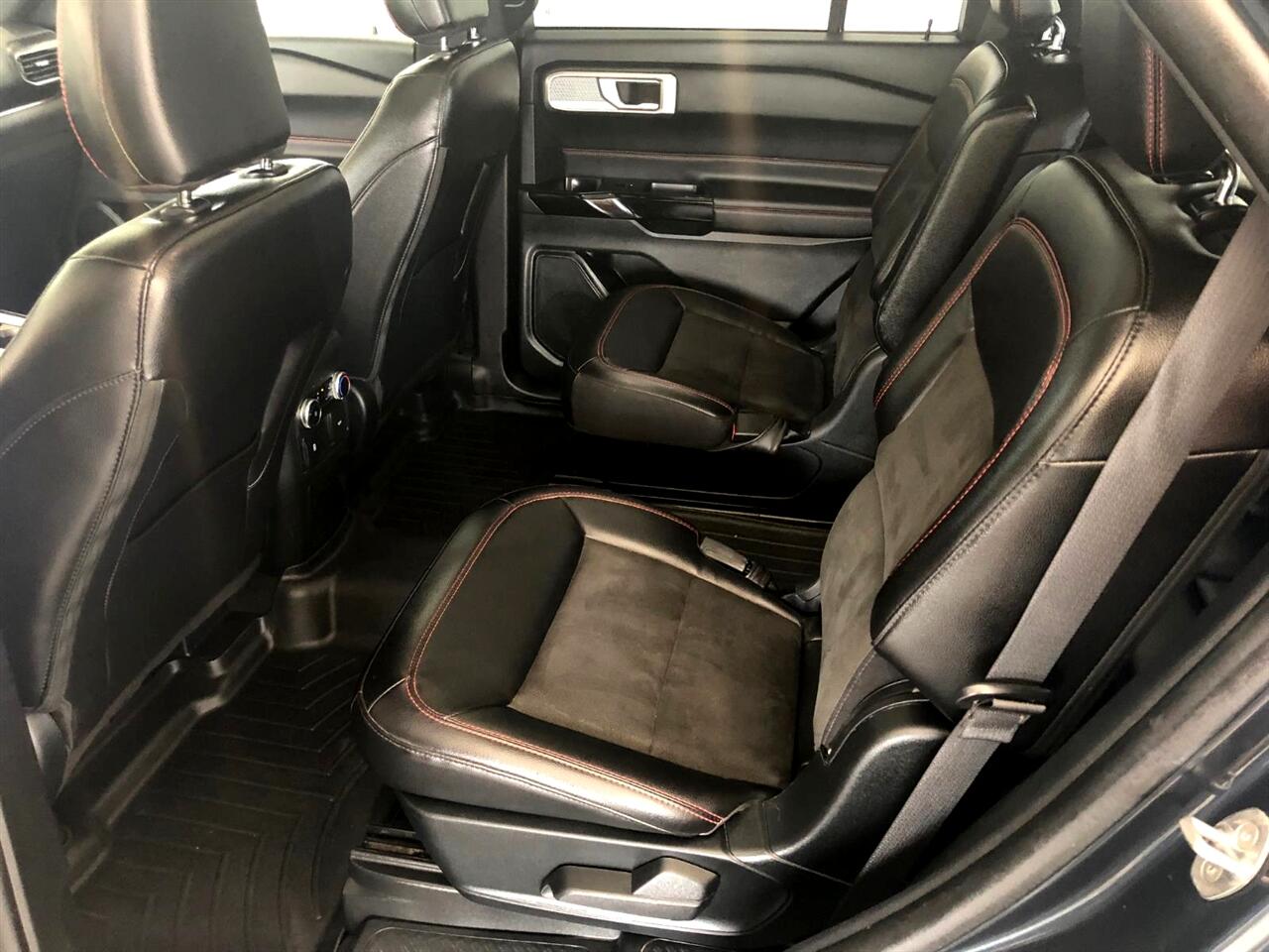 Ford Explorer ST-Line 4WD 2023 Ford Explorer ST-Line 4WD 2023