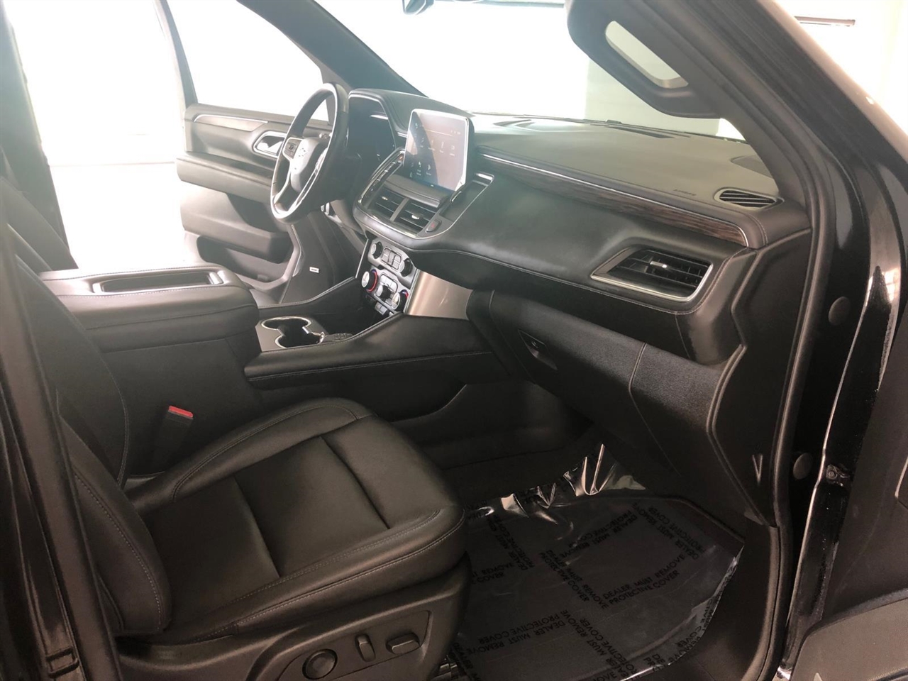 Chevrolet Tahoe 4WD 4dr LT 2022