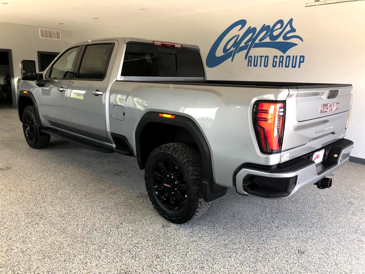 2025 Gmc Sierra 2500 HD AT4 photo 4