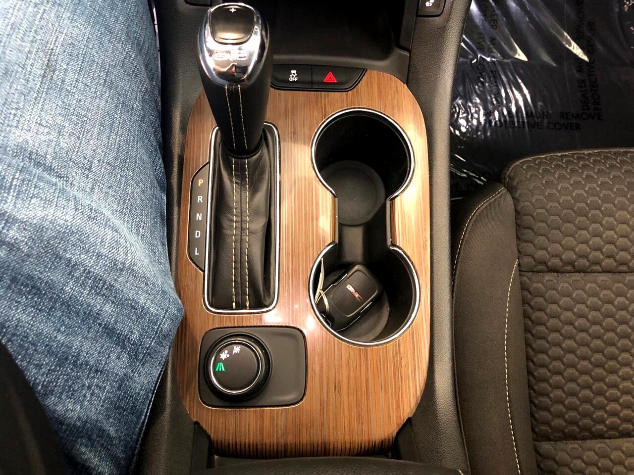 GMC Acadia FWD 4dr SLE w/SLE-2 2019 GMC Acadia FWD 4dr SLE w/SLE-2 2019