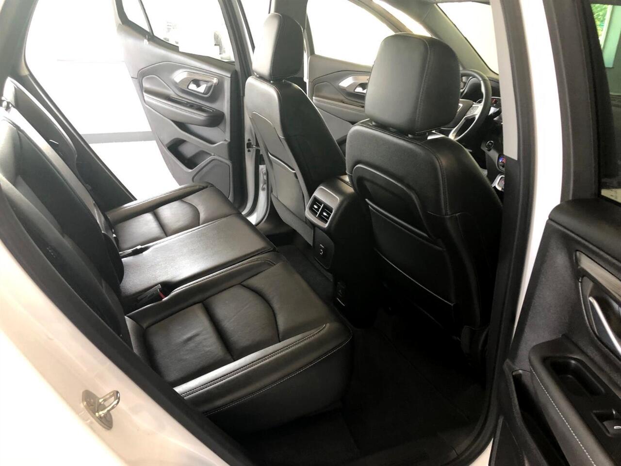 2023 Gmc Terrain SLT photo 12