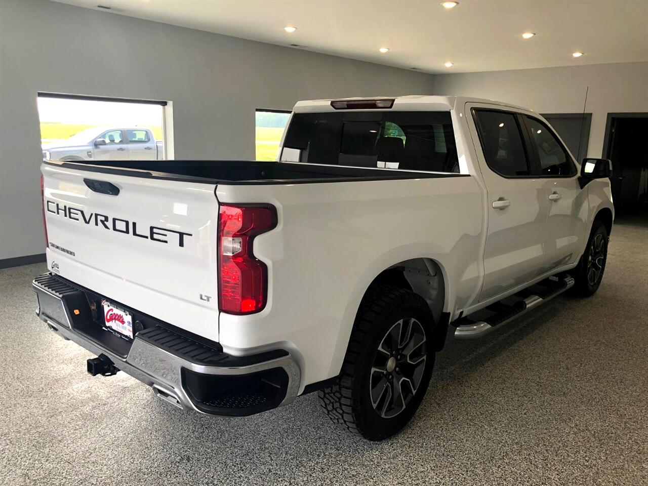 2024 Chevrolet Silverado 1500 photo 3
