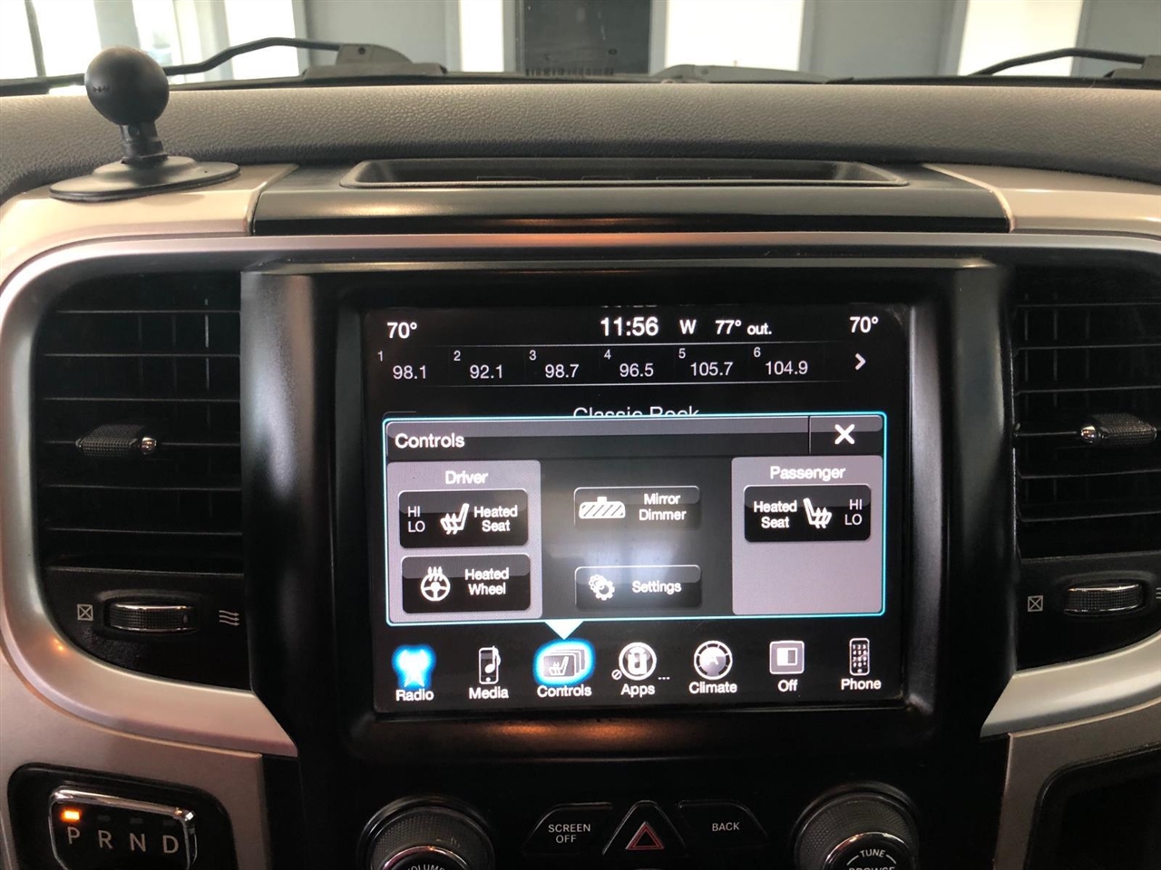 2015 Ram 1500 Big Horn photo 17