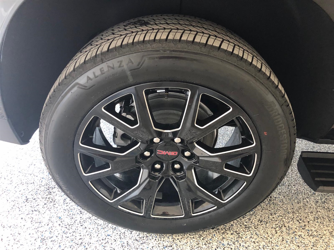 2025 Gmc Yukon Denali photo 15