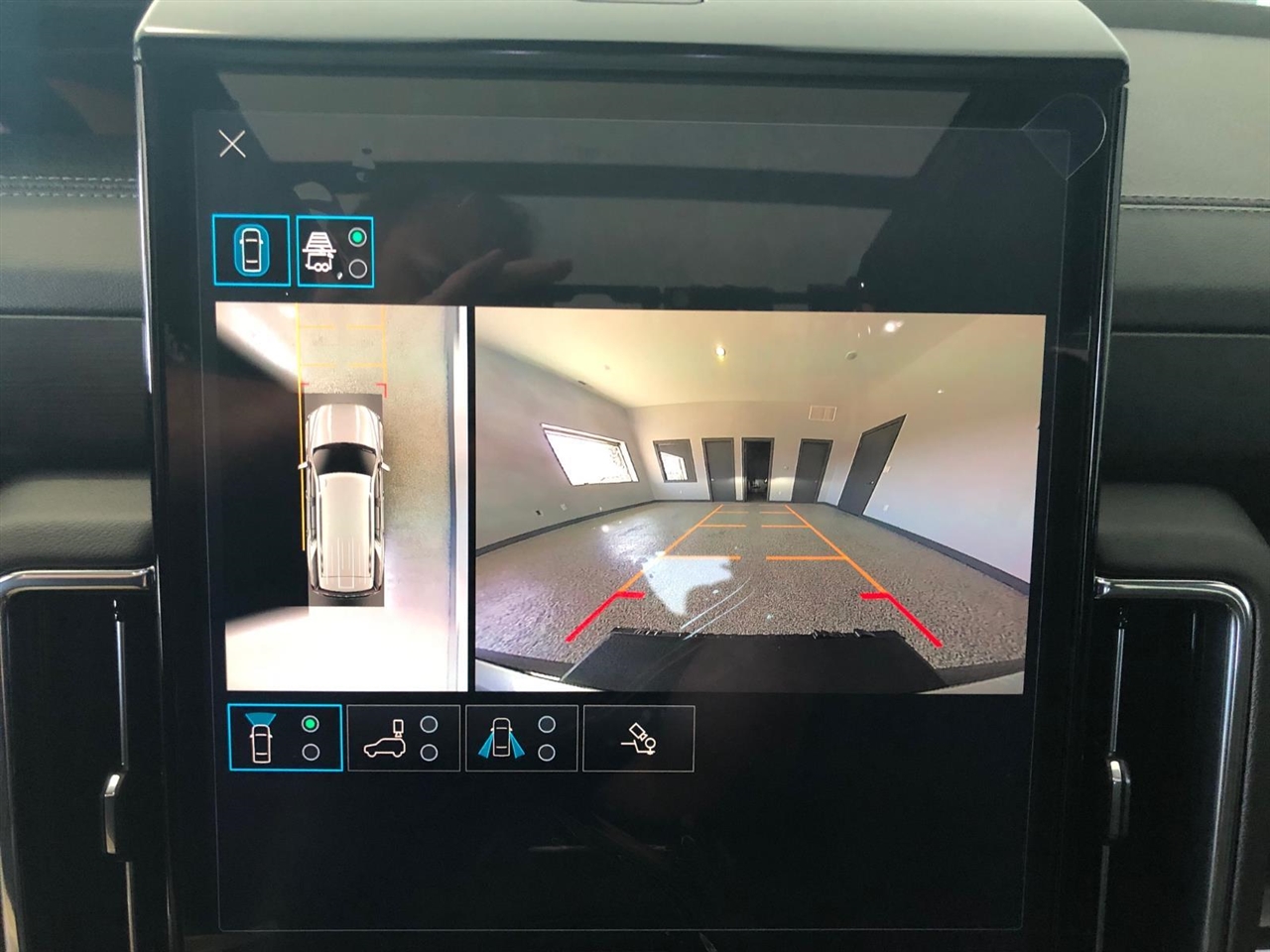 2025 Gmc Yukon Denali photo 18