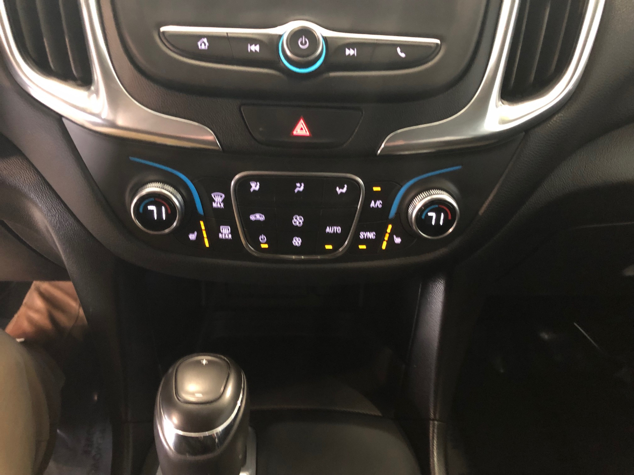 Chevrolet Equinox AWD 4dr LT w/1LT 2019 Chevrolet Equinox AWD 4dr LT w/1LT 2019