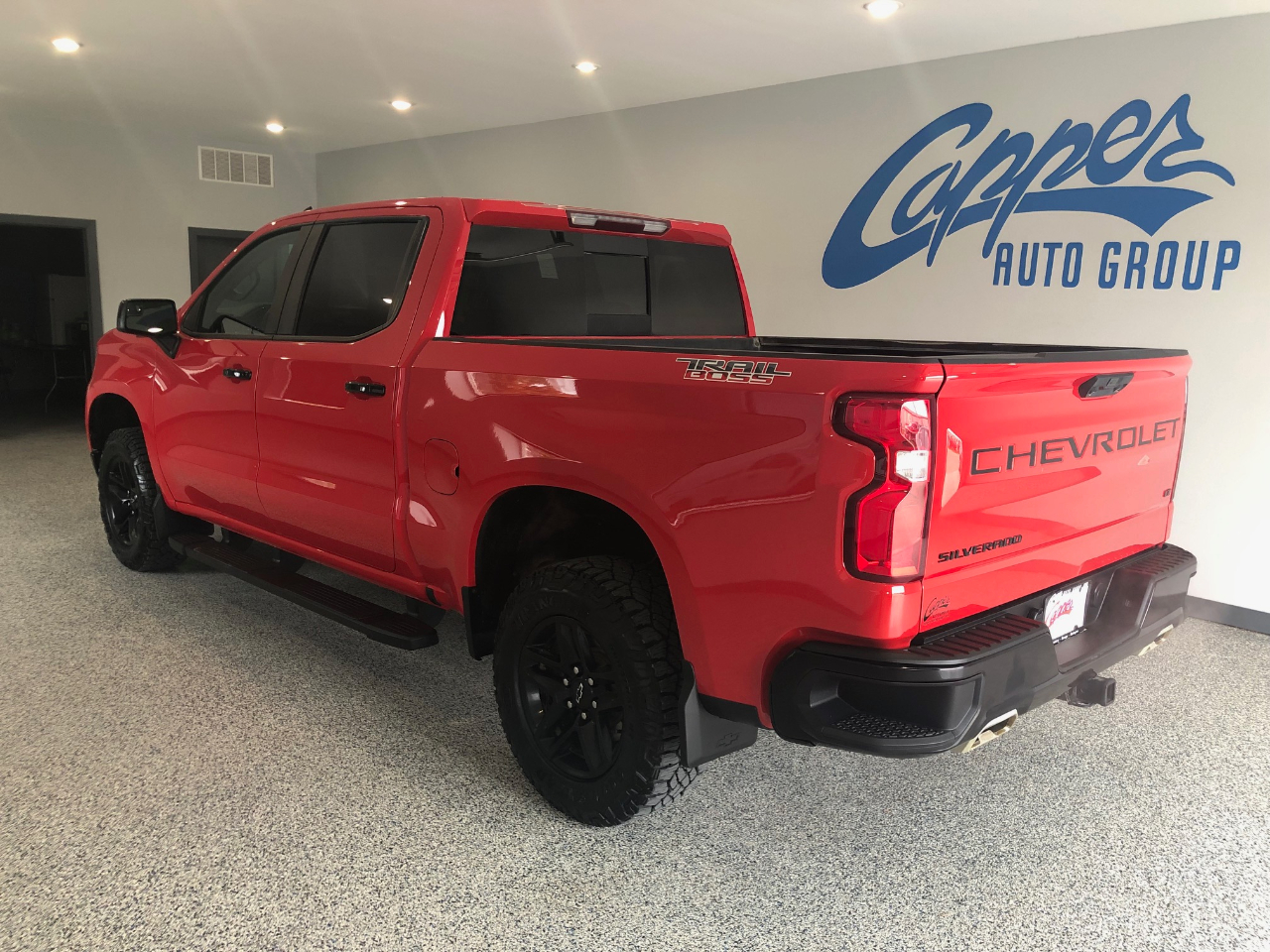 2023 Chevrolet Silverado 1500 LT Trail Boss photo 2