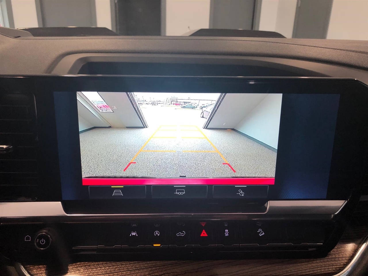 Chevrolet Silverado 1500 4WD Crew Cab 147" LT Trail Boss 2023