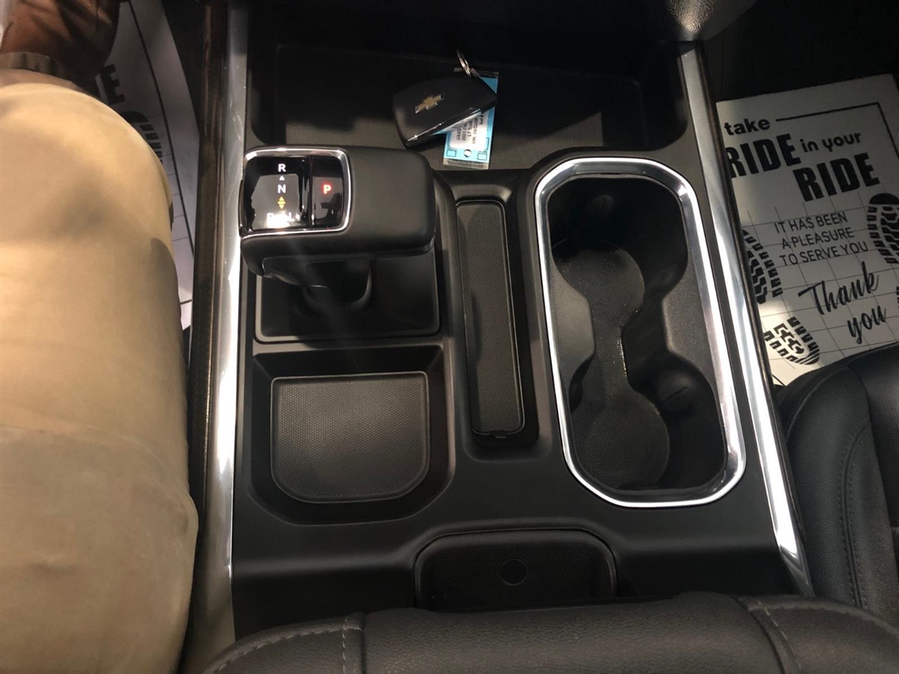 Chevrolet Silverado 1500 4WD Crew Cab 147" LT Trail Boss 2023