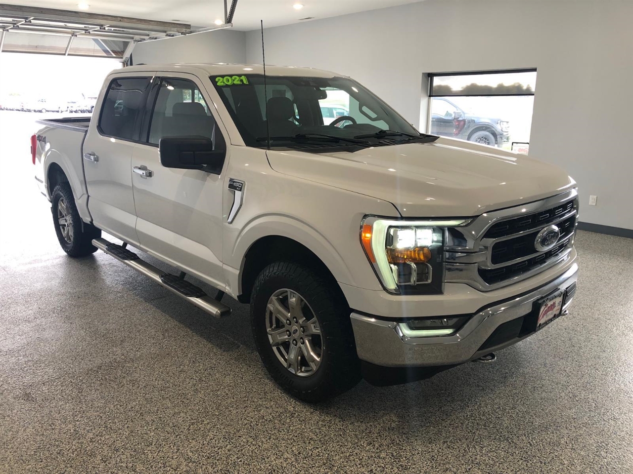 Ford F-150 XLT 4WD SuperCrew 5.5' Box 2021