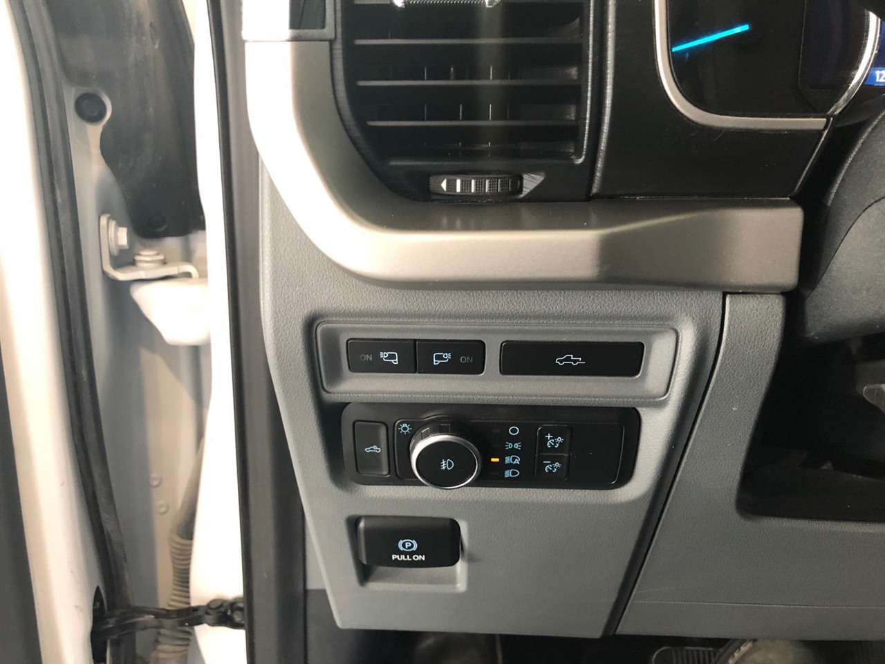 Ford F-150 XLT 4WD SuperCrew 5.5' Box 2021