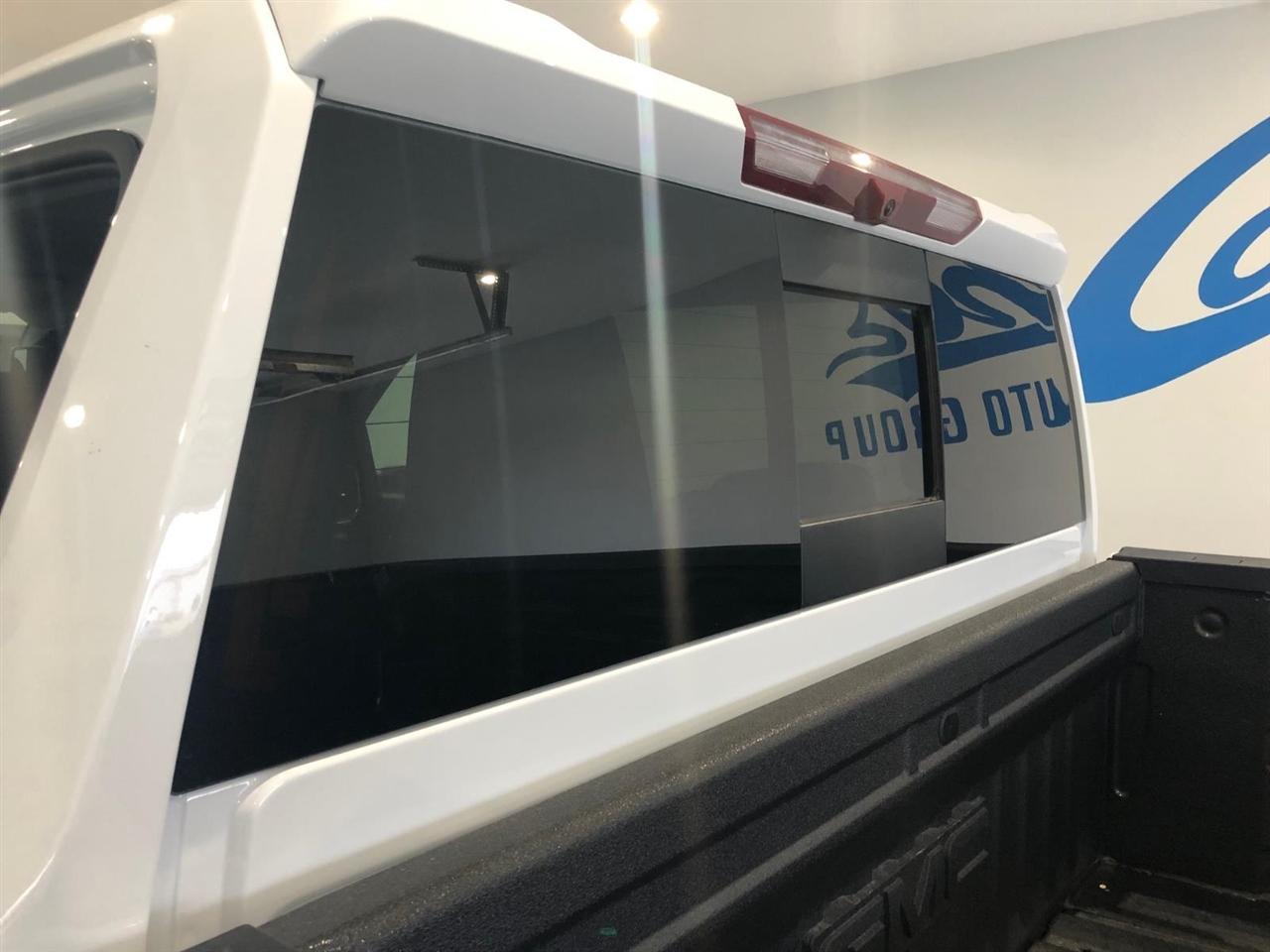 GMC Sierra 2500HD 4WD Crew Cab 159" SLE 2026