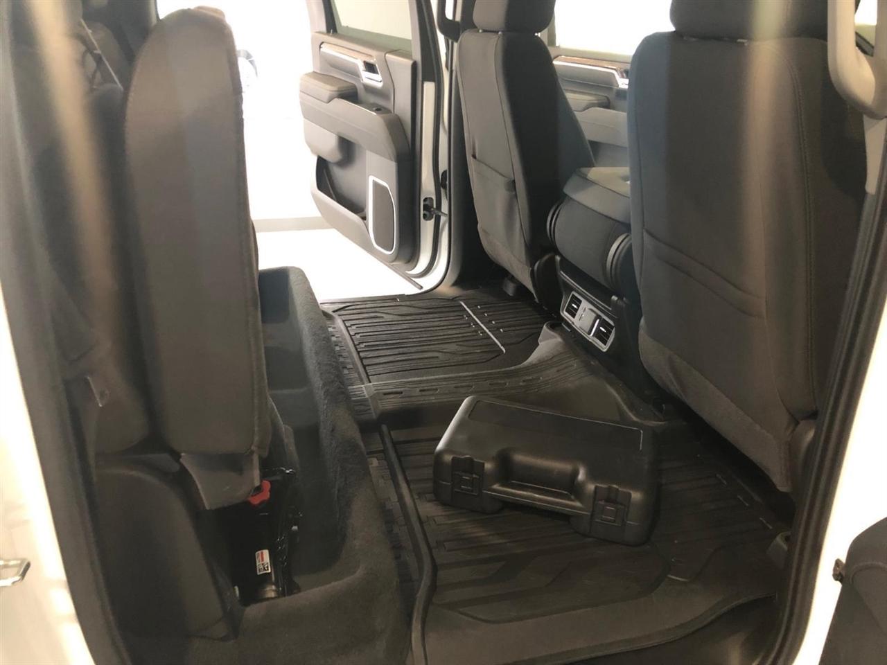 GMC Sierra 2500HD 4WD Crew Cab 159" SLE 2026